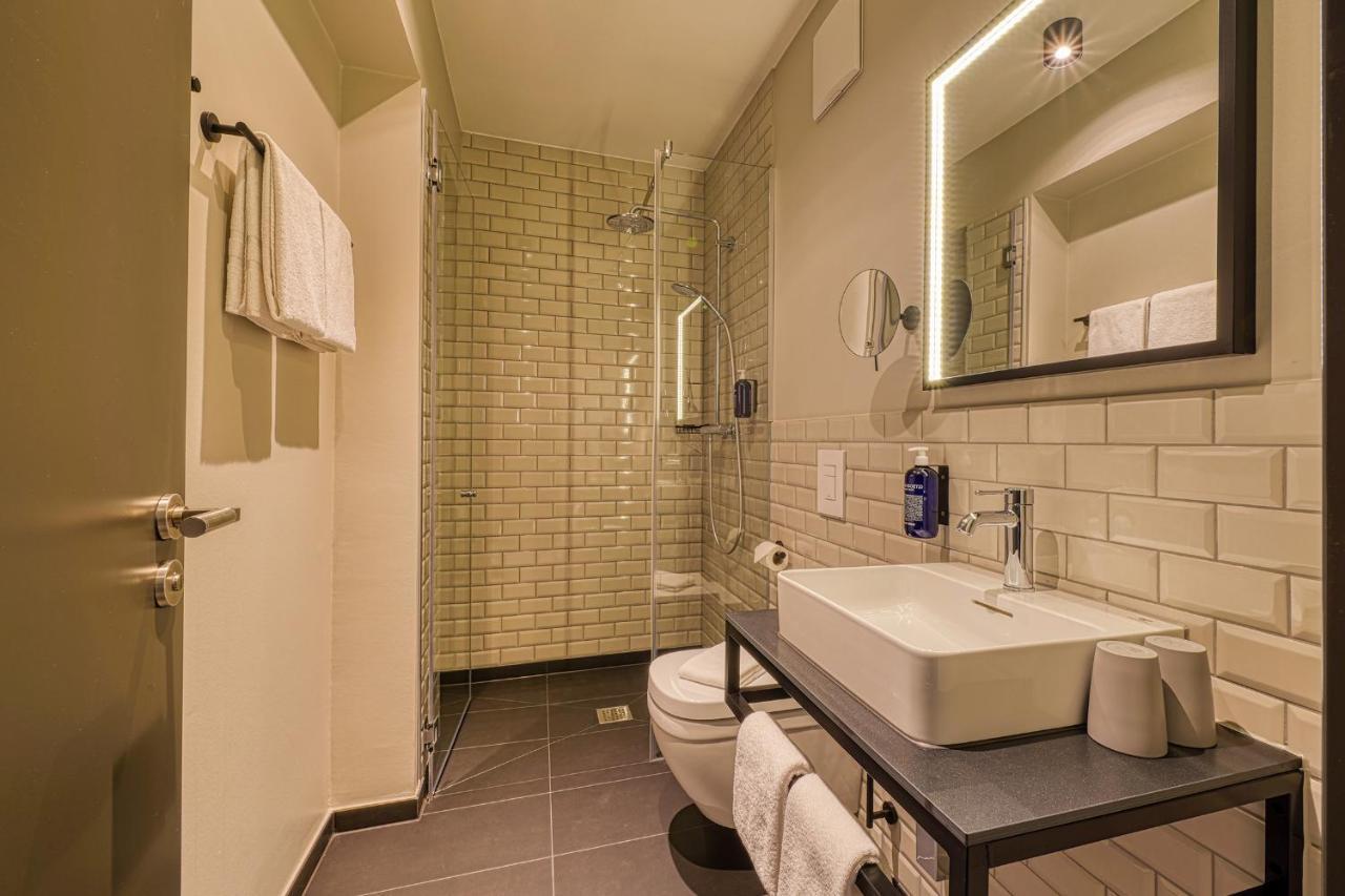 Vienna House Easy By Wyndham Bonn City Экстерьер фото