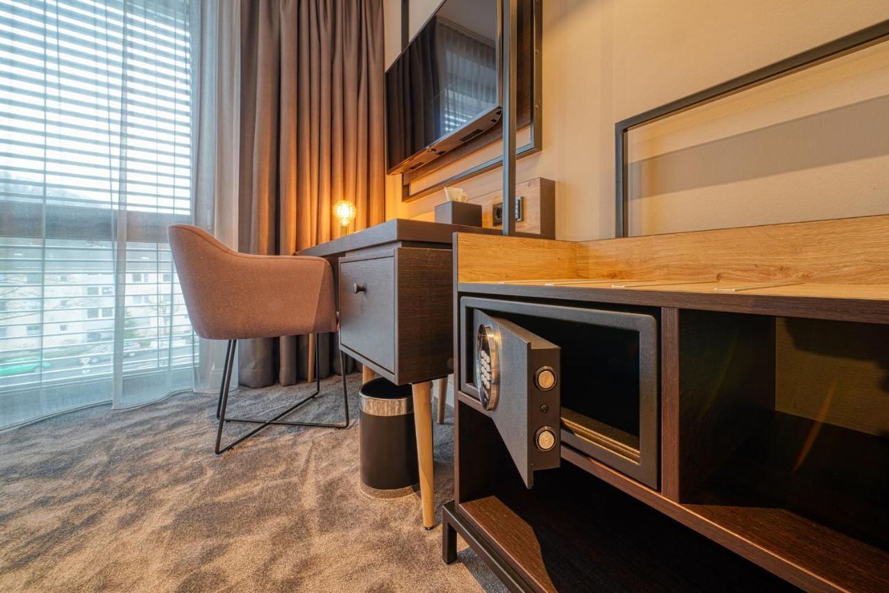 Vienna House Easy By Wyndham Bonn City Экстерьер фото