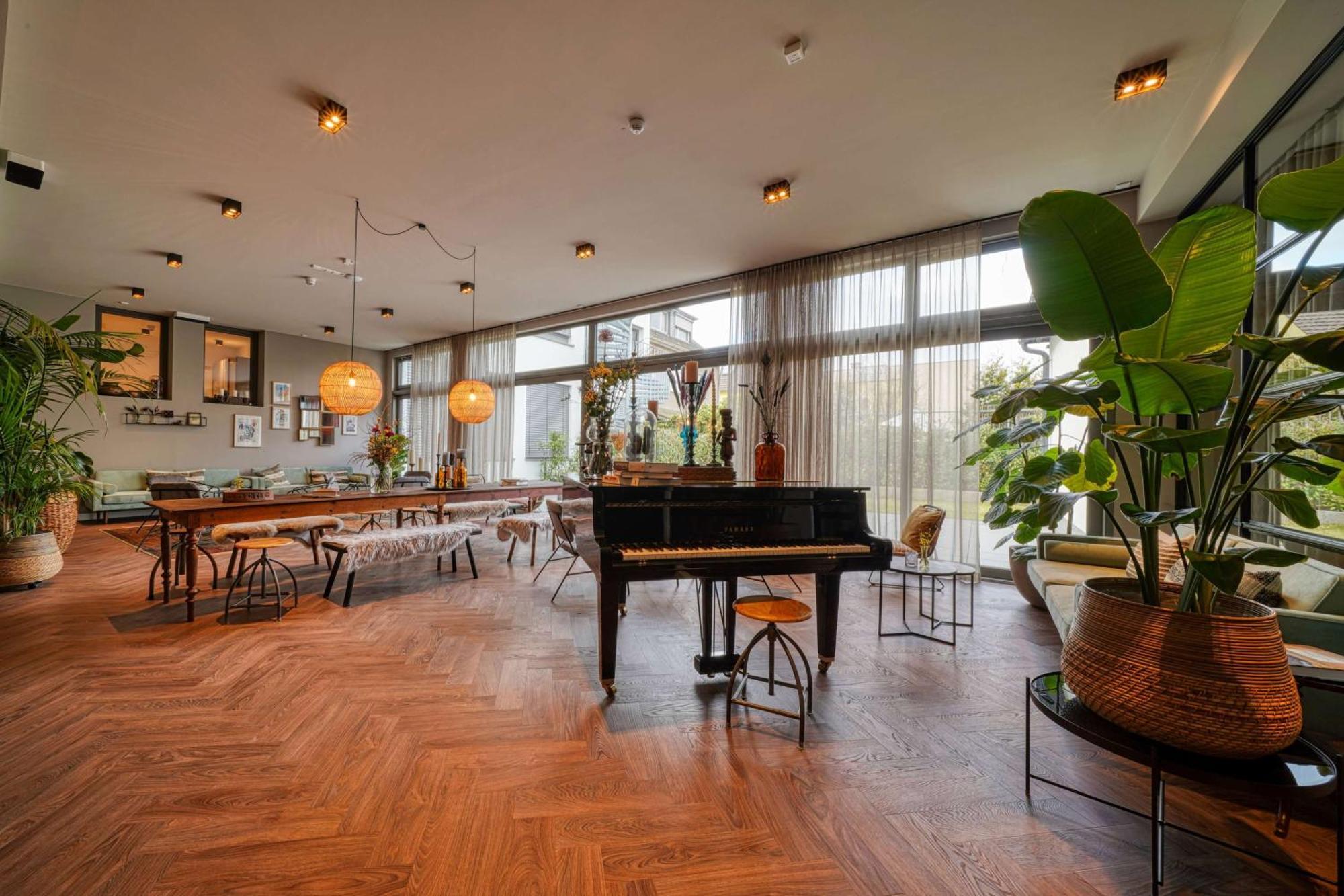 Vienna House Easy By Wyndham Bonn City Экстерьер фото